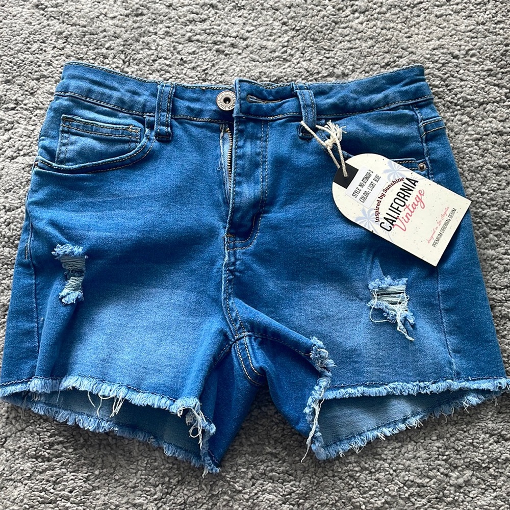 Jean shorts size 7 juniors